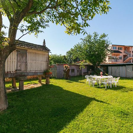 Retiro Rural Con Parking By Cabana Rentals Vigo Bagian luar foto